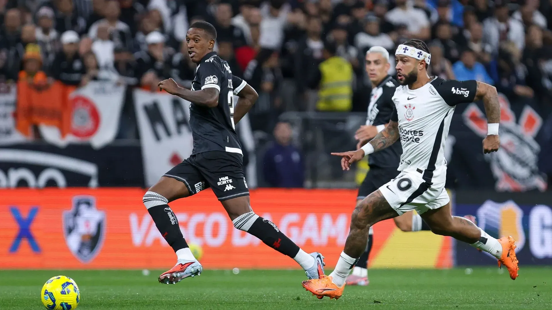 Depay Corinthians x Vasco pela Copa do Brasil