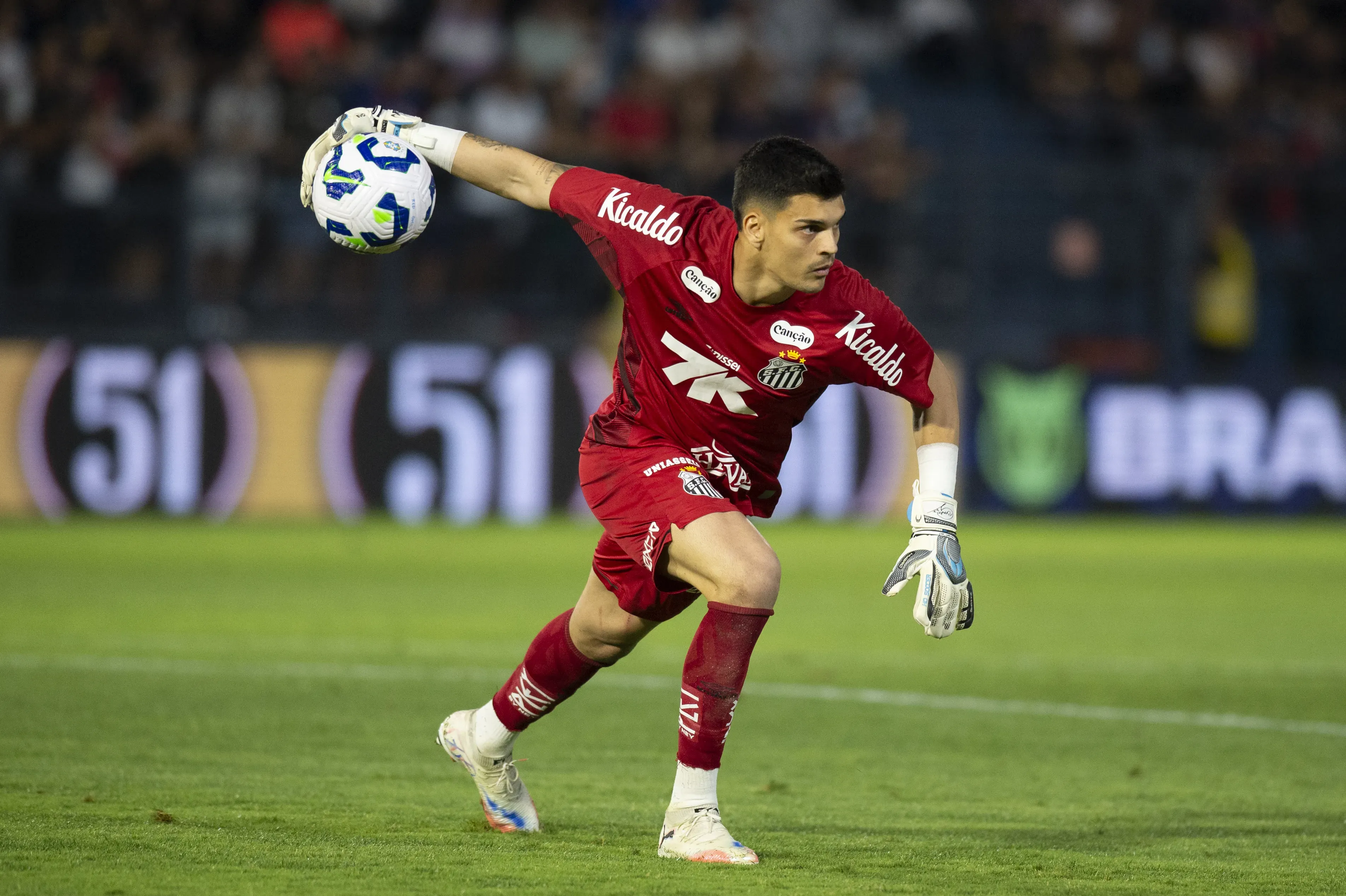 Gabriel Brazão em ação pelo Santos. Foto: Anderson Romao/AGIF