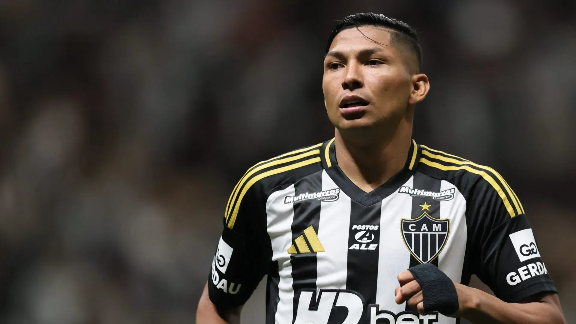 Rony é oferecido ao Santos (Imagem: Gilson Lobo/AGIF)