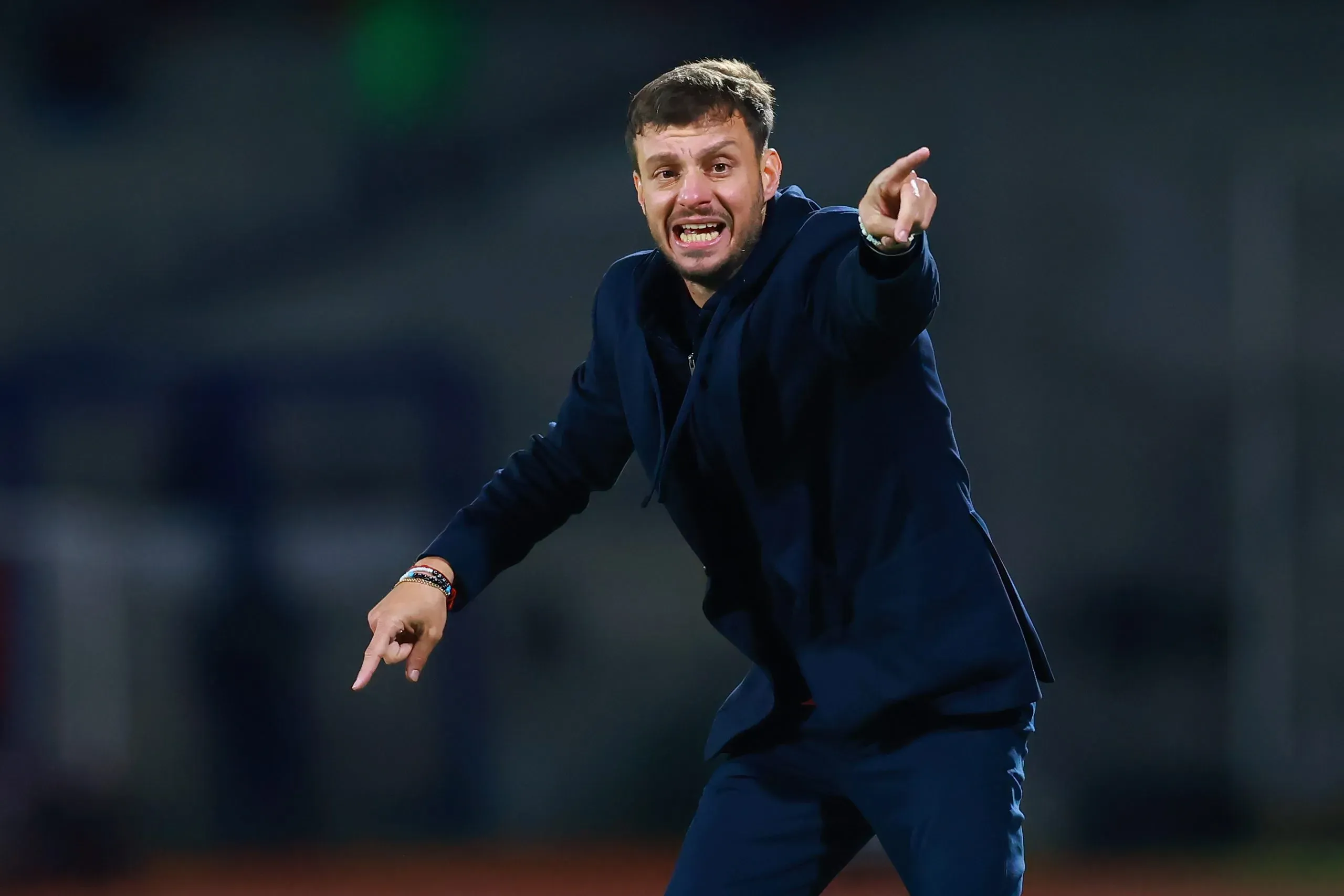 Botafogo avançou por Anselmi – Foto: Hector Vivas/Getty Images.