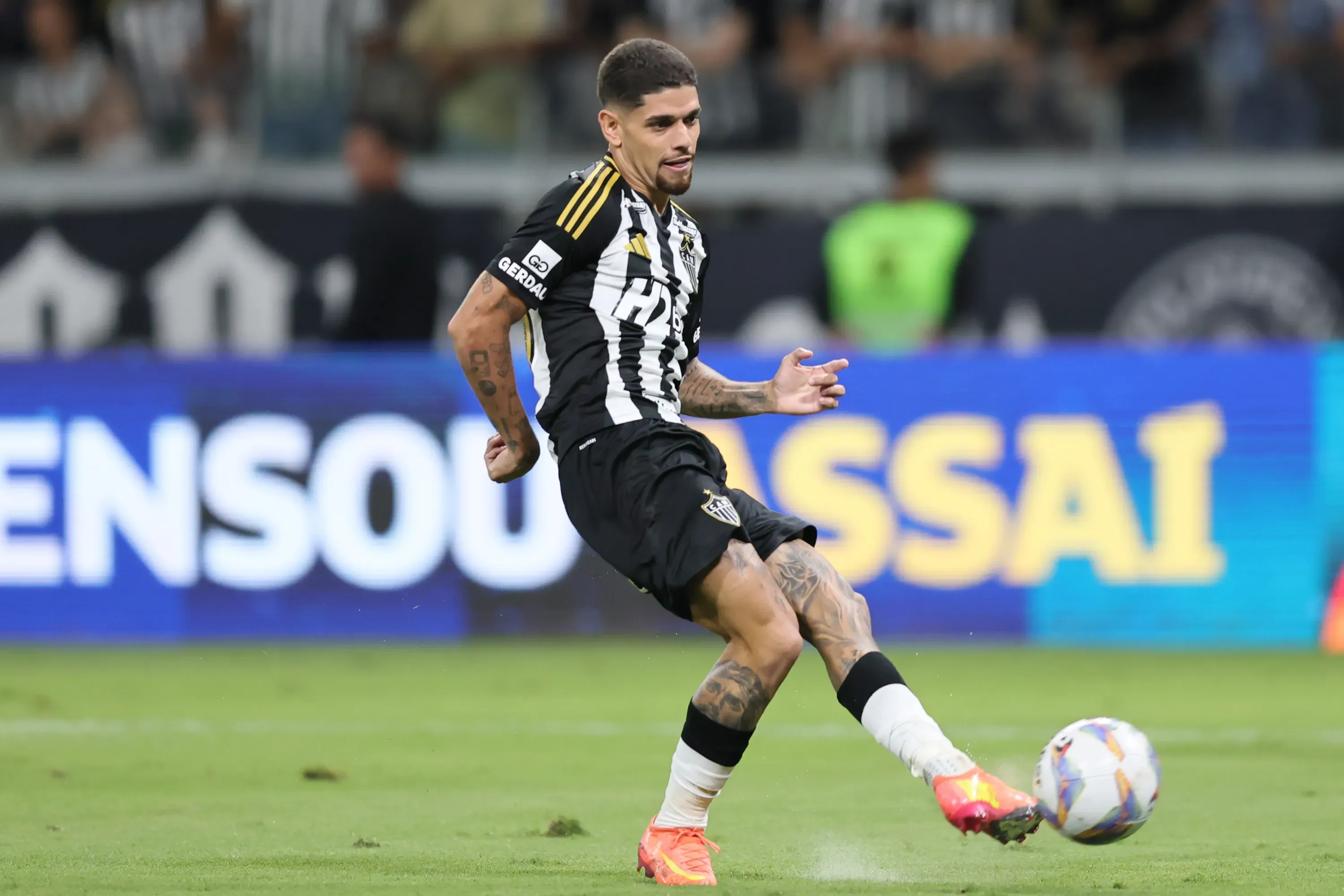 Rubens atuando no Galo em 2025 – Foto: Gilson Lobo/AGIF