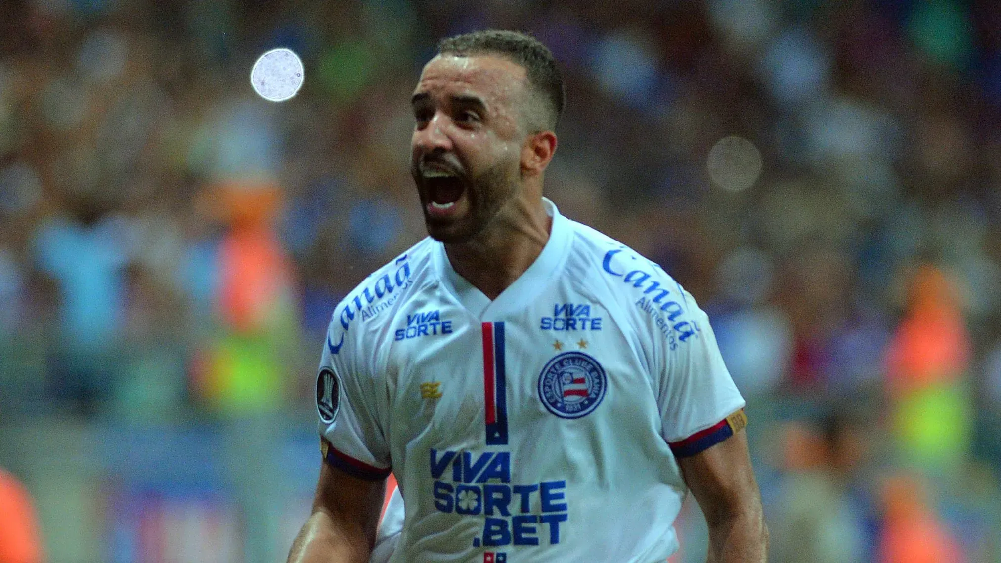 Caio Alexandre, volante do Bahia. Foto: Walmir Cirne/AGIF