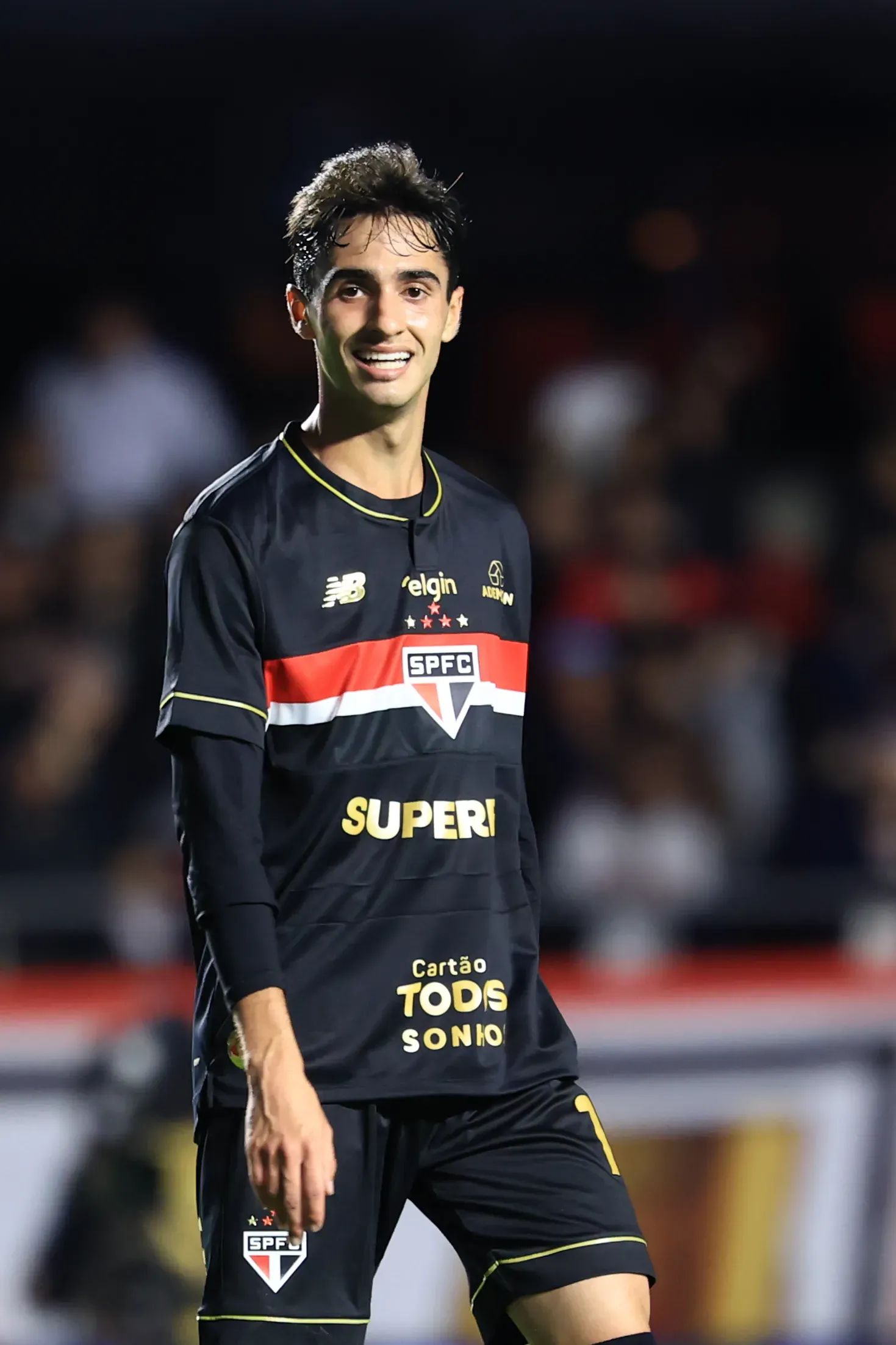 SP – SAO PAULO – 24/08/2025 – BRASILEIRO A 2025, SAO PAULO X ATLETICO-MG – Rodriguinho jogador do Sao Paulo durante partida contra o Atletico-MG no estadio Morumbi pelo campeonato Brasileiro A 2025. Foto: Marcello Zambrana/AGIF