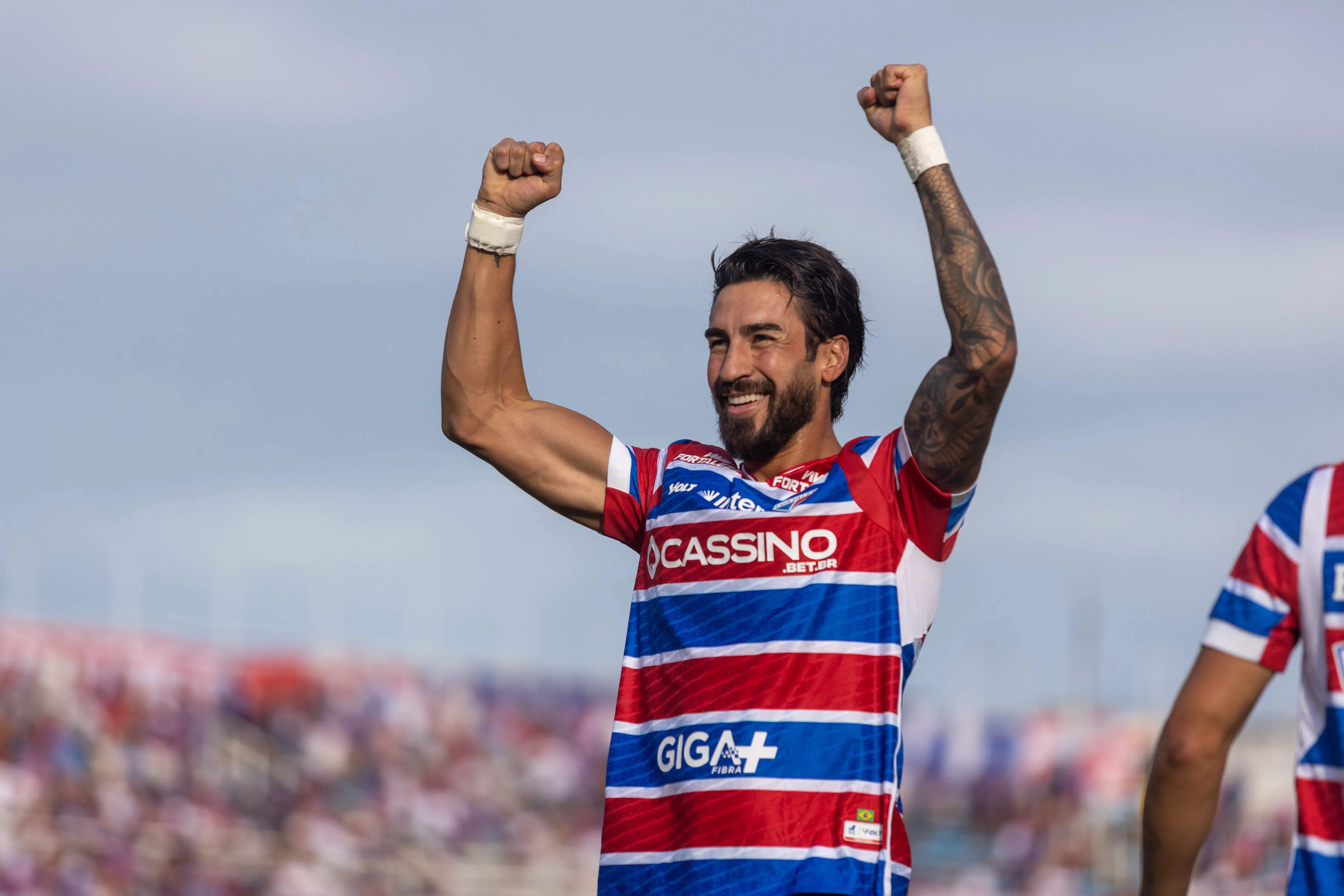 Lucero, atualmente atacante do Fortaleza. Foto: Lucas Emanuel/AGIF