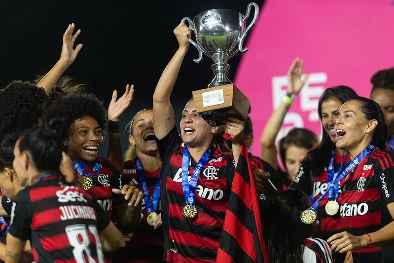 Glaucia foi capitã do Flamengo em boa parte dos jogos na temporada 2025 - Foto: Mariana Sá/Flamengo