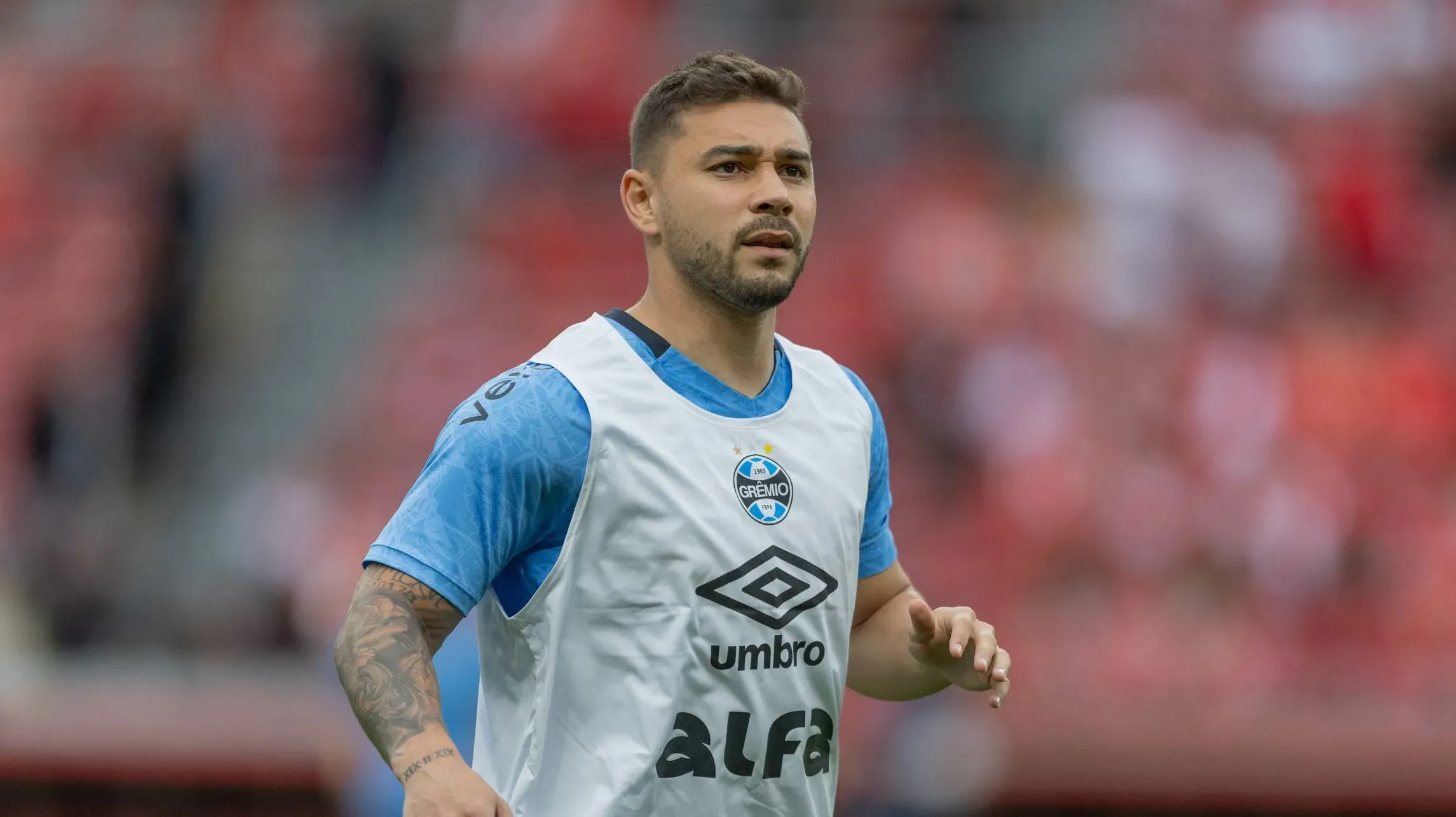 João Pedro está fora da temporada - Foto: Liamara Polli/AGIF.