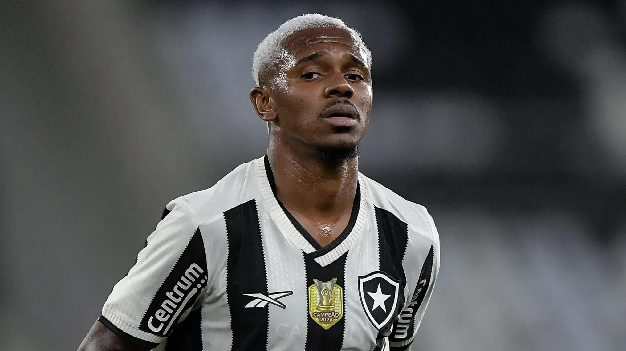 Jeffinho, atacante do Botafogo. Foto: Thiago Ribeiro/AGIF