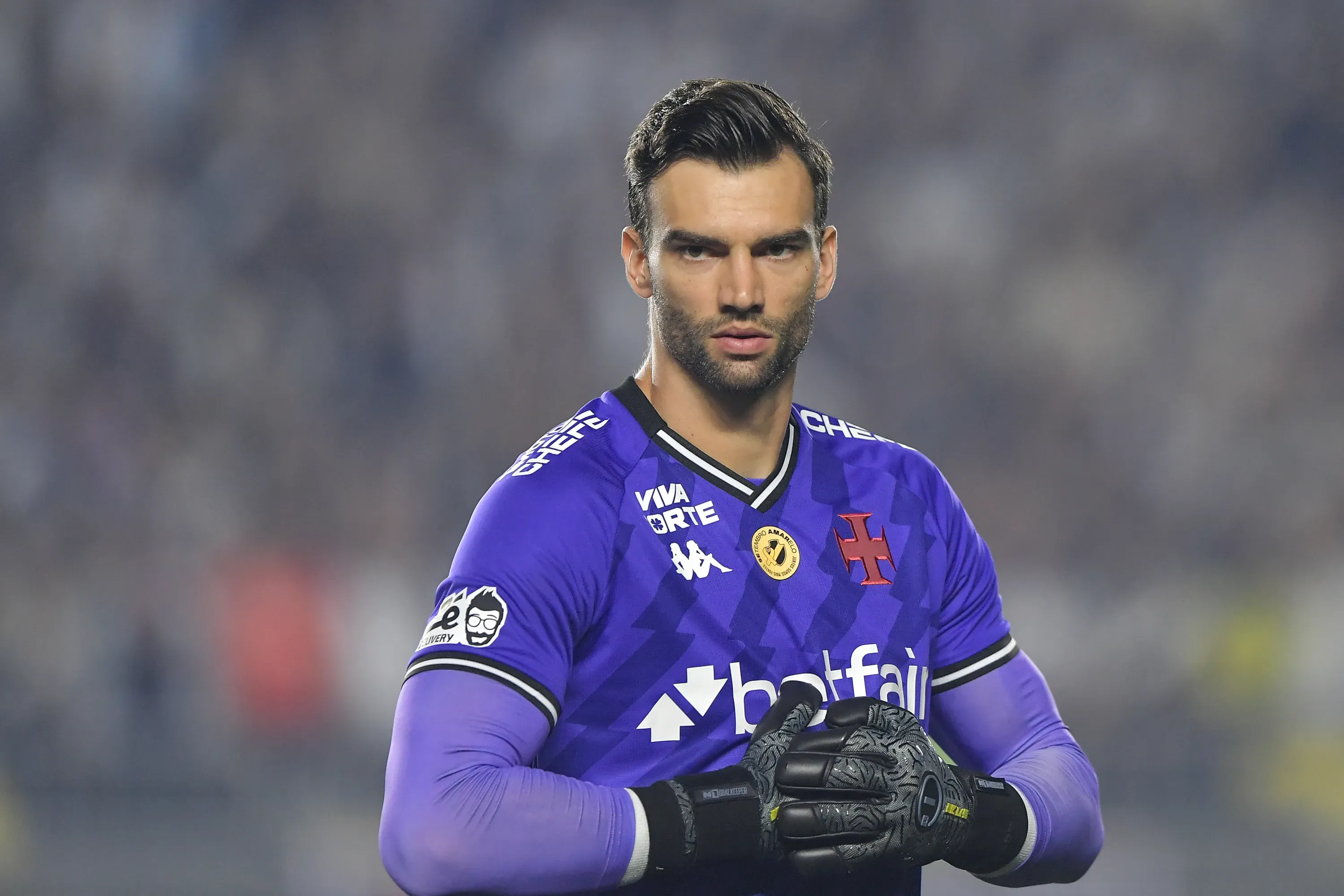 RJ – RIO DE JANEIRO – 14/09/2025 – BRASILEIRO A 2025, VASCO X CEARA – Leo Jardim goleiro do Vasco durante partida contra o Ceara no estadio Sao Januario pelo campeonato Brasileiro A 2025. Foto: Thiago Ribeiro/AGIF