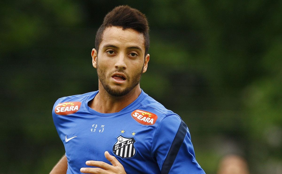 Da 63 milioni di real brasiliani: richiesta del Santos per Felipe Anderson in cambio della risposta di Marcos Leonardo e degli italiani Da 63 milioni di real brasiliani: richiesta del Santos per Felipe Anderson in cambio della risposta di Marcos Leonardo e degli italiani