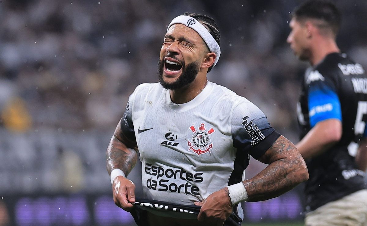 Corinthians de Memphis Depay está fora da Copa Sul-Americana segundo previsão de vidente