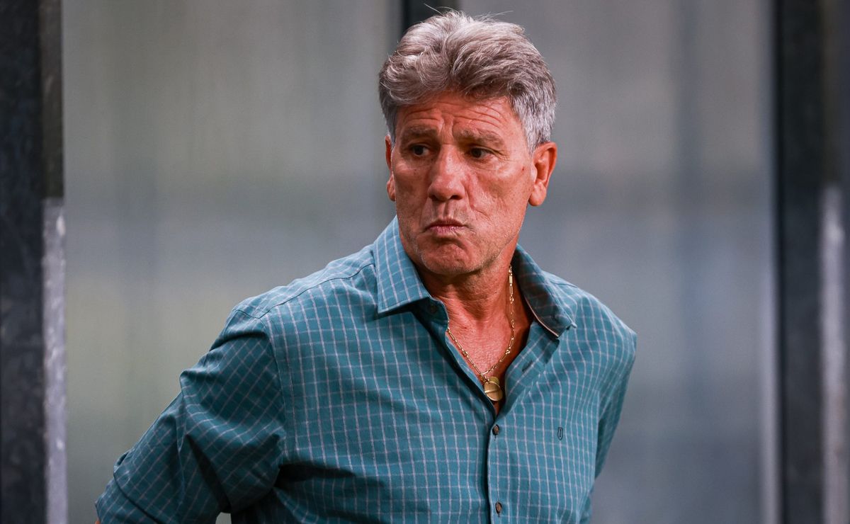 Discurso de Renato Gaúcho no vestiário do Grêmio vaza e torcida reage: “Desânimo chama atenção”
