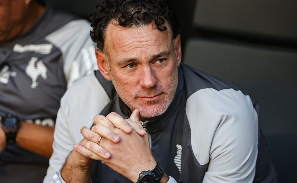 Milito desabafa após River Plate X Atlético-MG e revela problema que precisou superar: “Nunca me aconteceu”