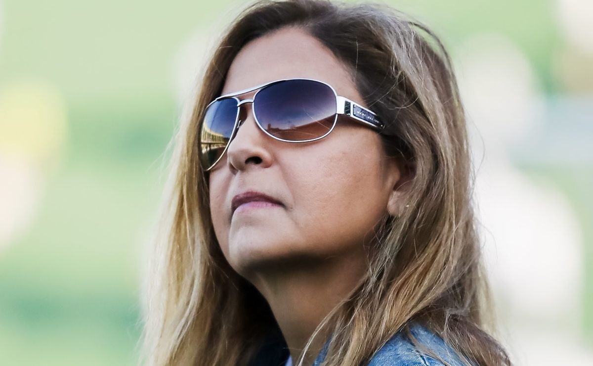 Leila quer dar alta bonificação em títulos para Abel renovar com o Palmeiras até 2025