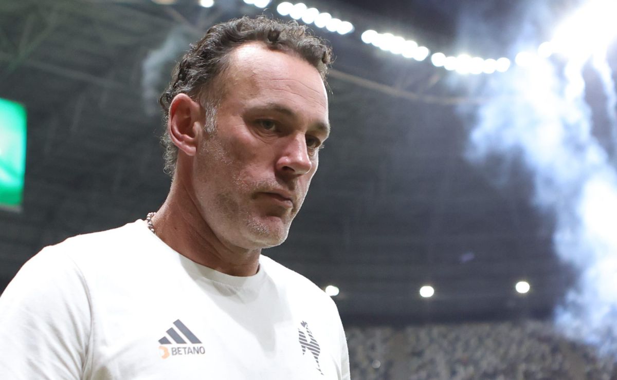 Gabriel Milito recebe notícia 'animadora' para a final da Copa Betano do Brasil e vê Flamengo desfalcado