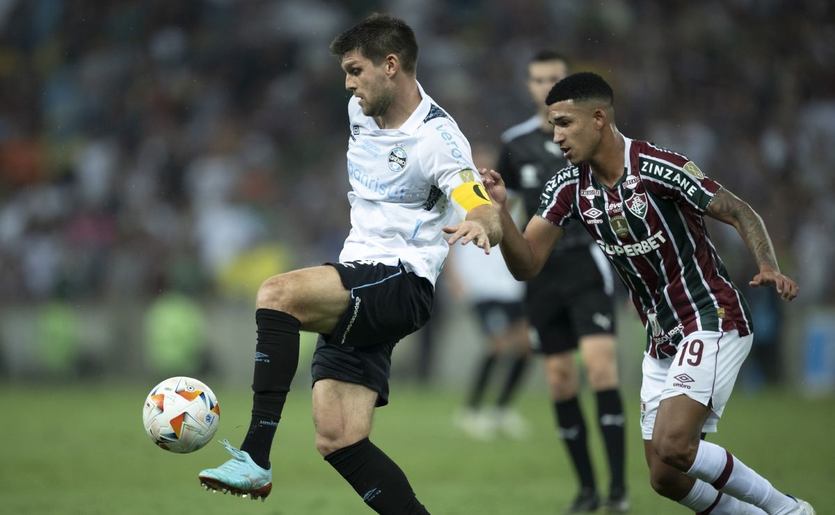 Escalação do Grêmio: Kannemann e Pavón são desfalques e ficam perto de despedida no Tricolor