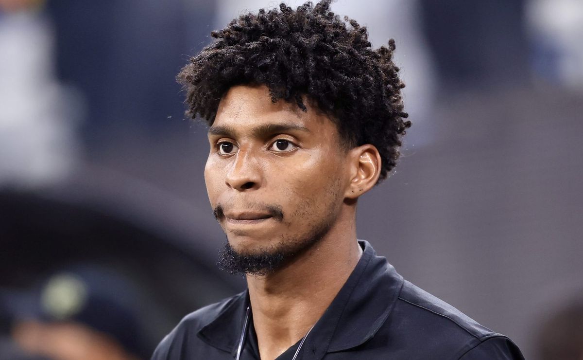 Hugo Souza não perdoa falhas, mas aponta Corinthians prejudicado pela arbitragem na Copa Sul-Americana