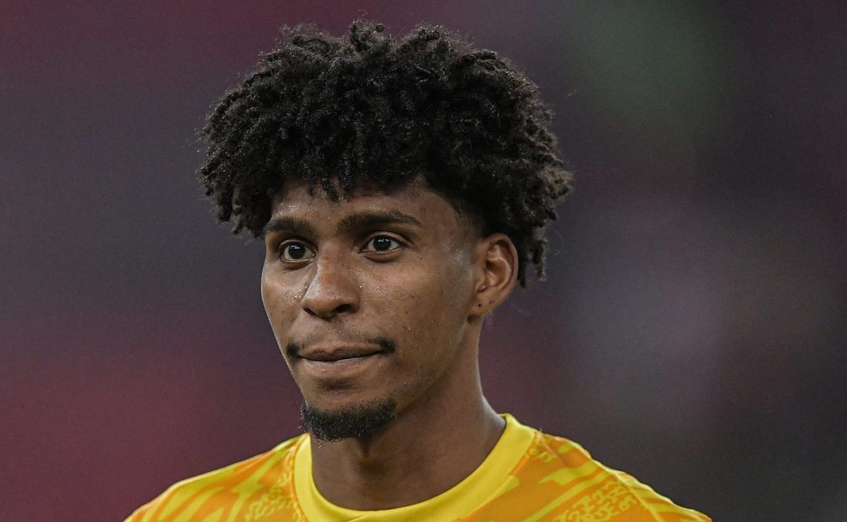 Hugo Souza toma nova decisão após Grupo City decidir contratá-lo e Corinthians é avisado