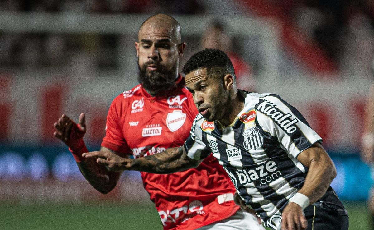 Vidente revela favorito para vencer Santos x Vila Nova na Série B: “Eu vejo”