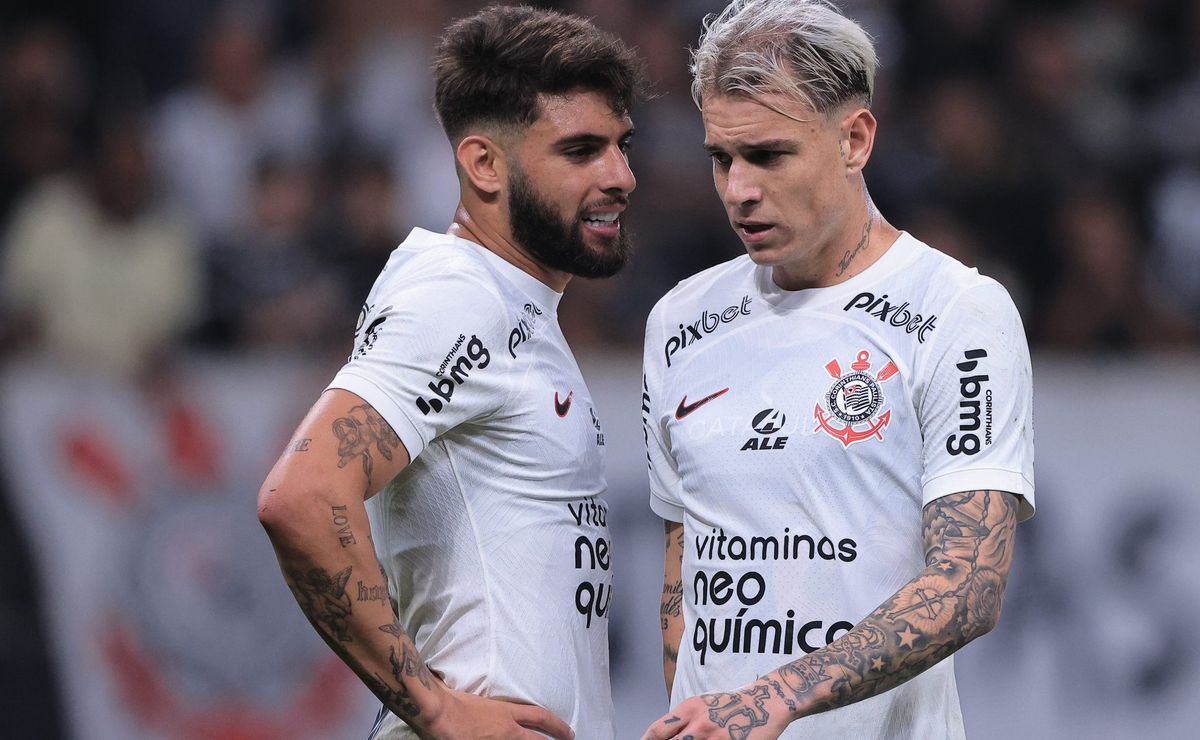 Róger Guedes voltando ao Corinthians tem explicação oficial de Samir Carvalho: “Pediu…”