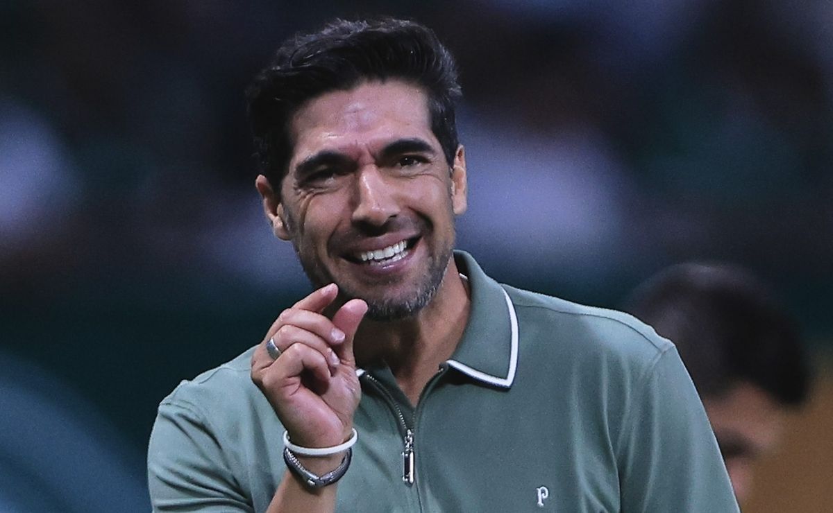 Ramón Díaz faz ajustes finais para Corinthians x Palmeiras e vê Abel Ferreira receber reforços