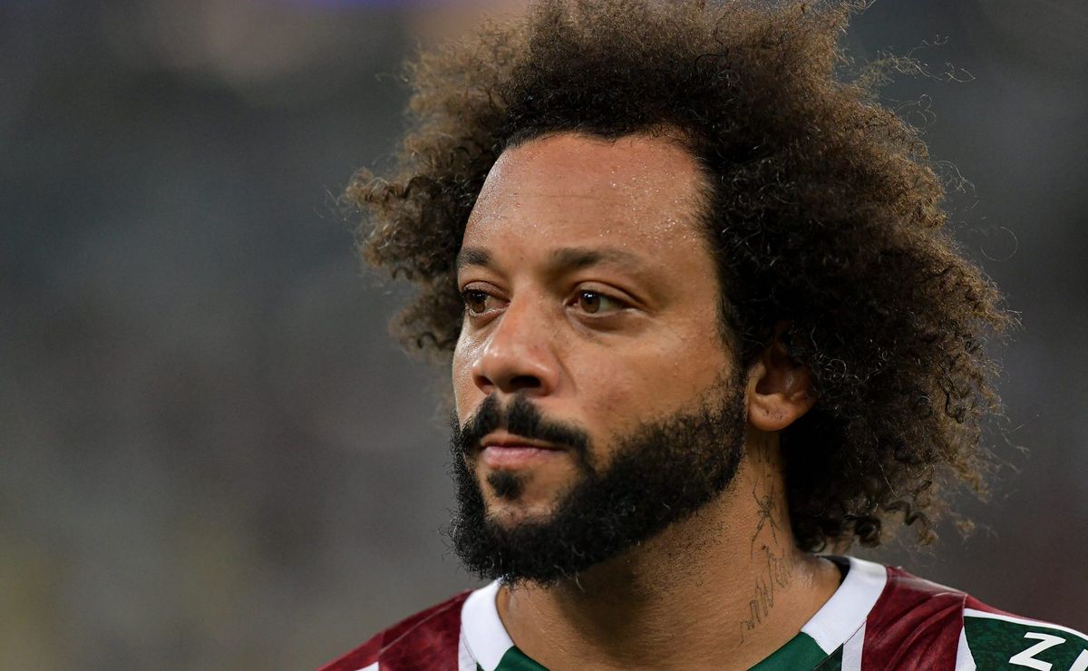 Marcelo quebra o silêncio após rescisão com o Fluminense e se manifesta: “A verdade…”