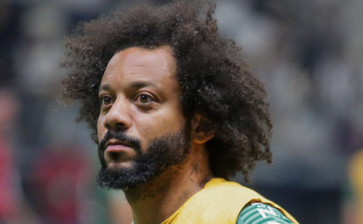 Marcelo é aprovado para assinar com novo clube dois dias após saída do Fluminense