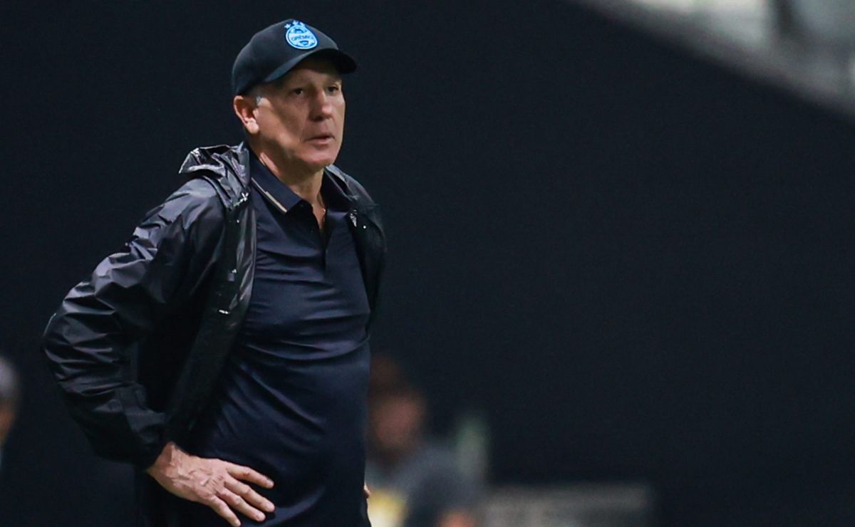 Grêmio de Renato Gaúcho continua preocupado com situação física de Pavón