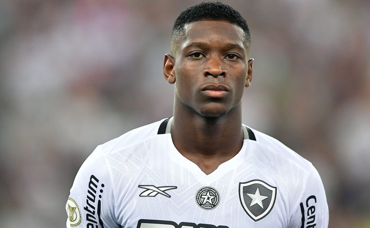 Lavieri compara caso de Bruno Henrique com de Luiz Henrique e pede punição a jogadores