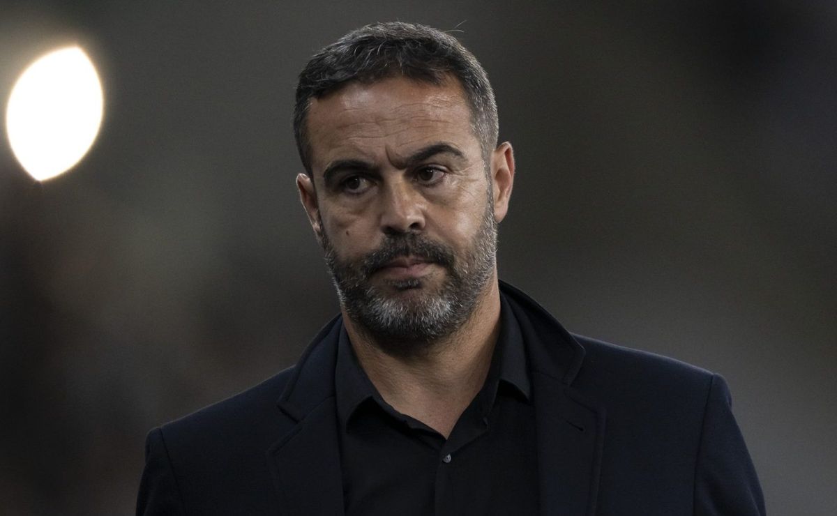 Artur Jorge acredita que Botafogo X Vasco poderia ter placar ainda mais elástico: “Dominamos”