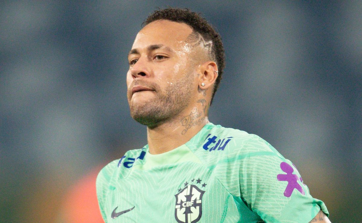 Santos recebe sinal verde de Neymar e busca estreitar os laços com o craque