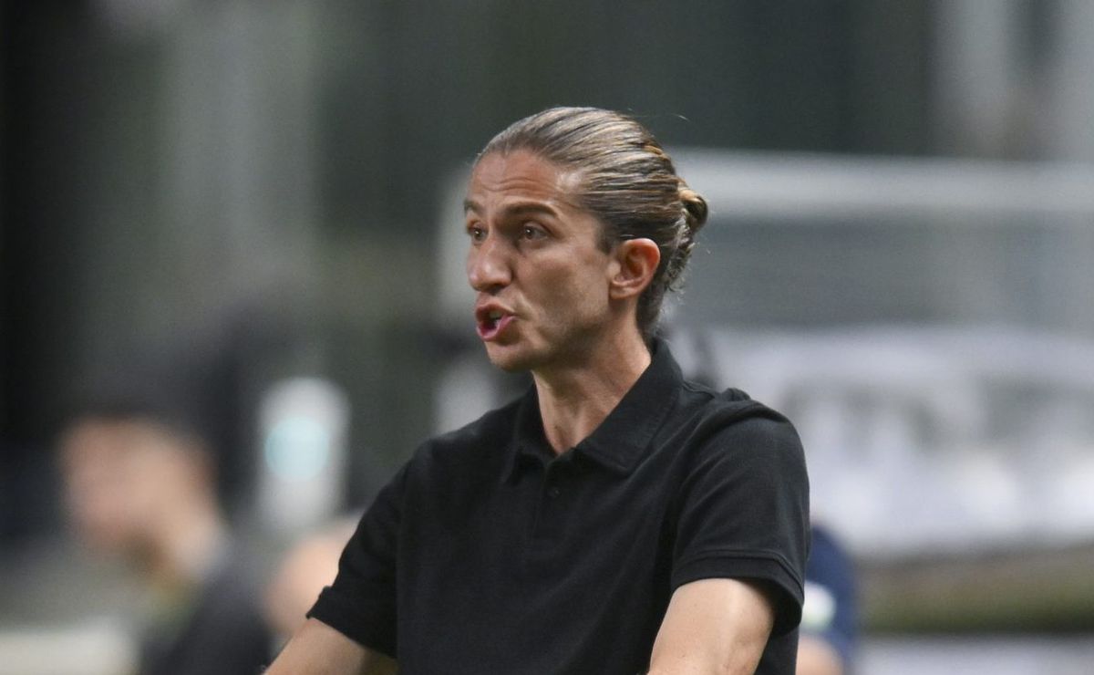 Filipe Luís mantém jejum de seis anos após Cruzeiro x Flamengo pelo Brasileirão