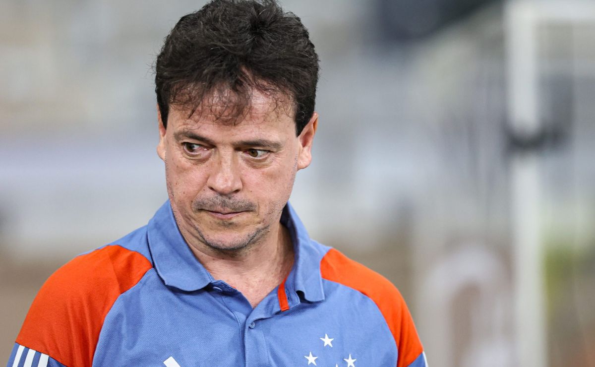 Fernando Diniz recebe respaldo no Cruzeiro após vitória convincente no Brasileirão: “Pressão no comando”