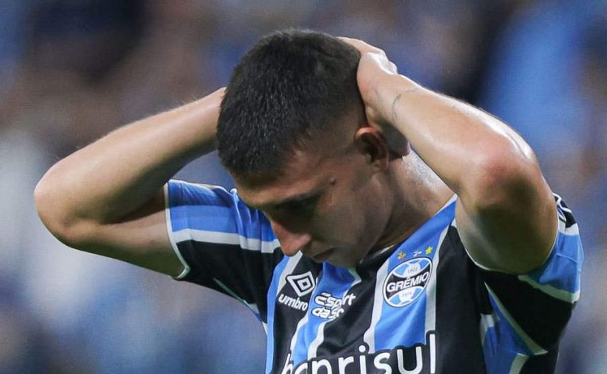 Monsalve recebe decisão polêmica do STJD e pode ser impedido de jogar no Grêmio