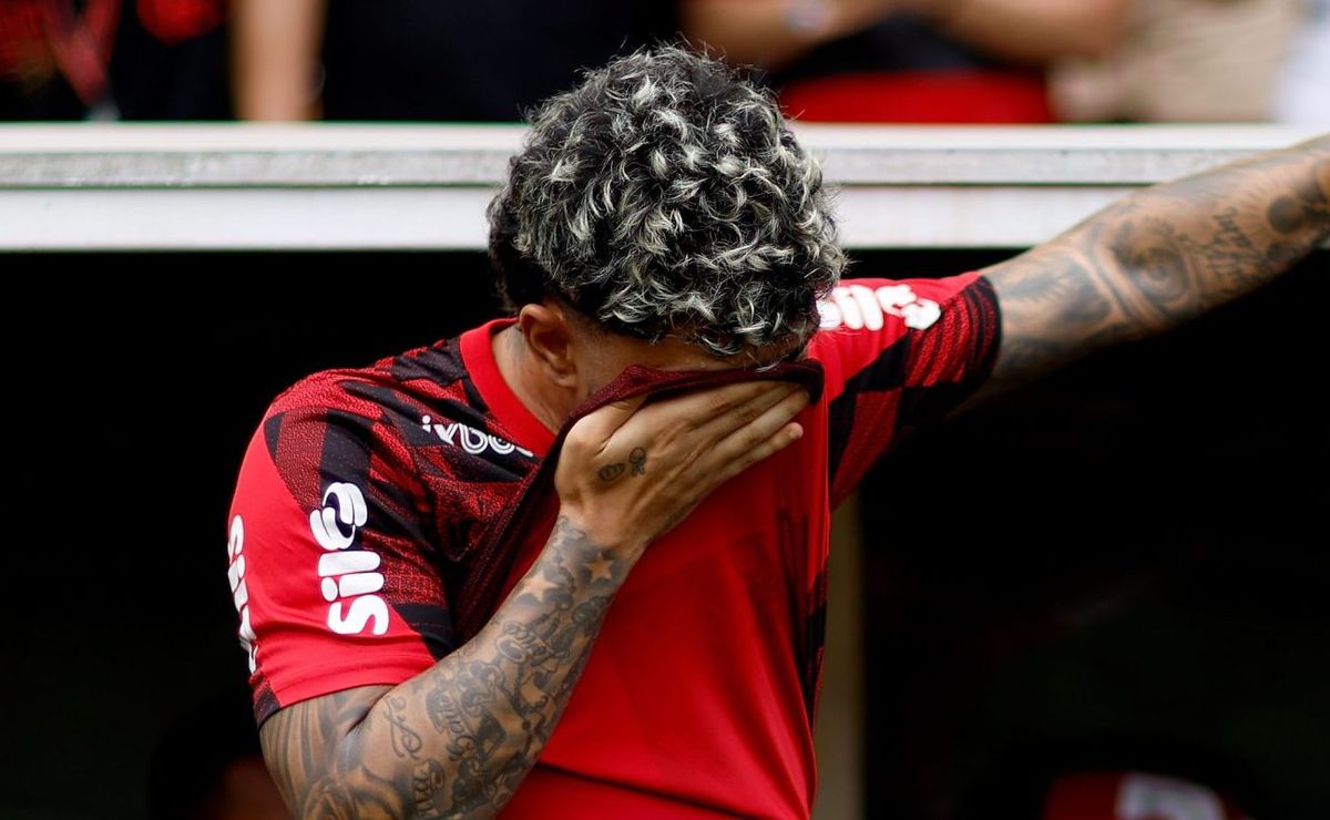Gabigol pode ser afastado do Flamengo após anúncio sobre saída e mais um problema nos bastidores