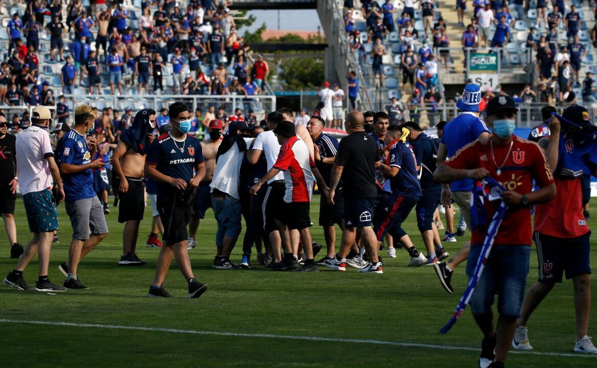 Sanciones para Deportes Iquique: Conoce el castigo por la invasión de hinchas en Rancagua