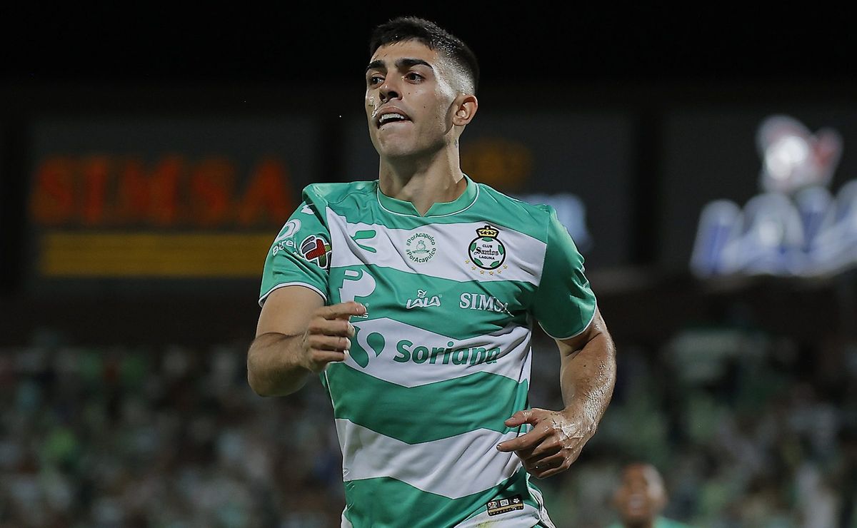 Santos Laguna Searches for Replacement for Departing Player Juan Brunetta: Who Will They Choose?