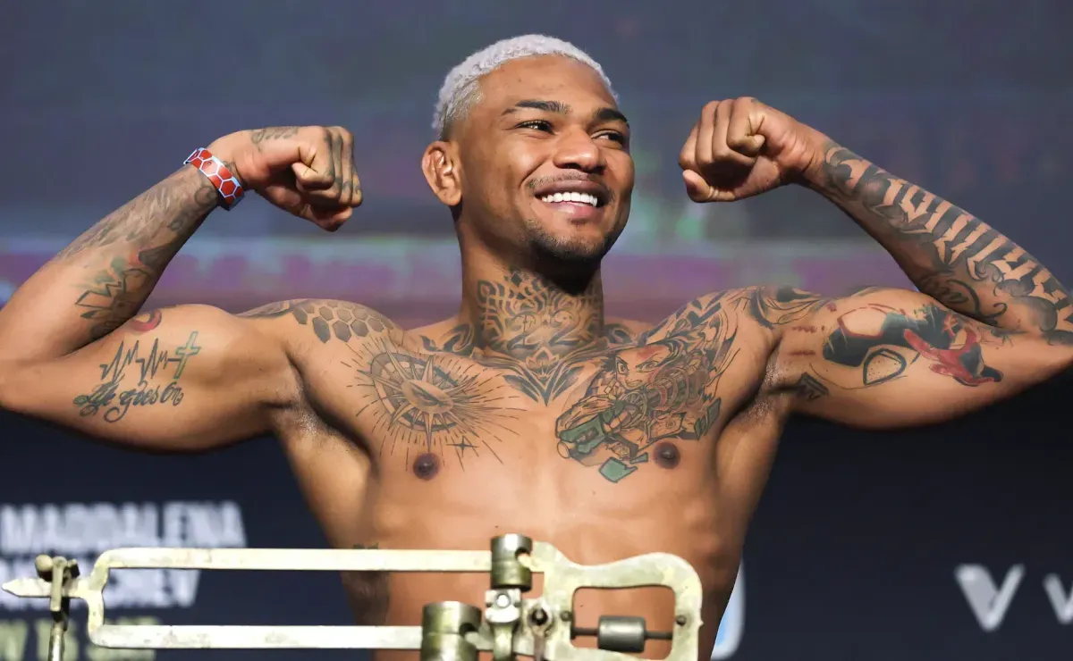 ¿Por qué Michael Morales usa una bandera de México en todas sus peleas en la UFC?