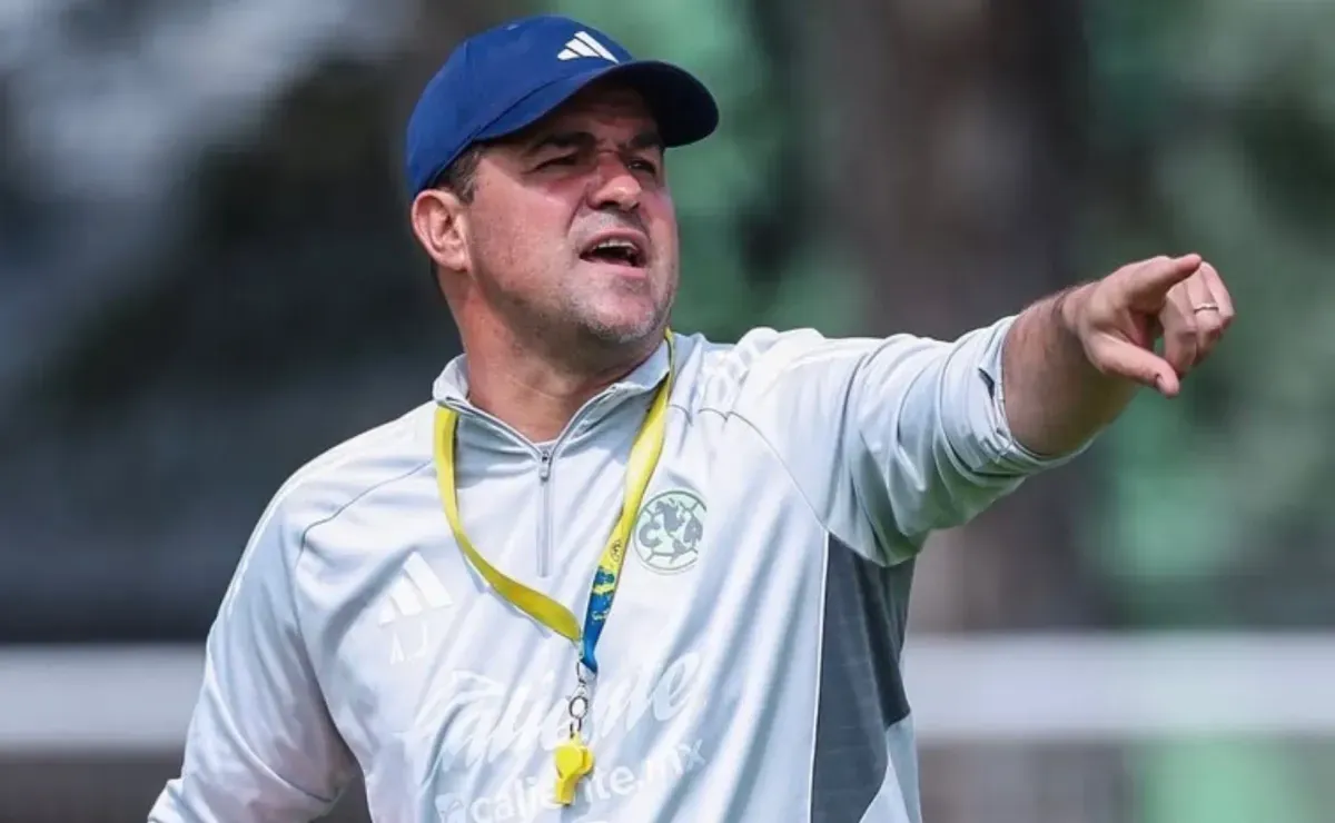 América se mueve en silencio: Jardine ya tiene sus primeras decisiones para el Clausura 2026