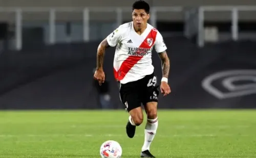 Enzo Pérez, uno de los técnicos dentro de la cancha. (Foto: Getty)