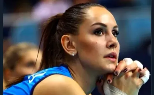 Tuit en referencia a la '8 de Rusia' del voley femenino, Nataliya Goncharova