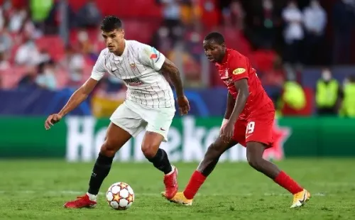 Lamela ante Mohamed Camara. Foto: Getty