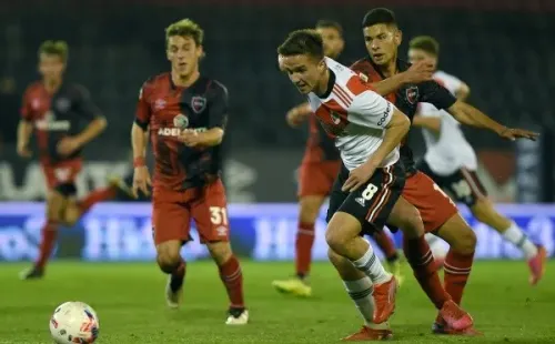 Partido trabado en el Marcelo Bielsa. Foto: Getty