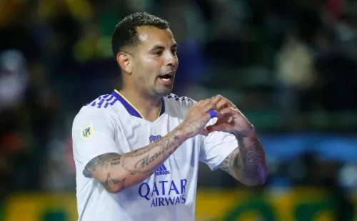 Partidazo de Cardona frente a Aldosivi. (Getty)