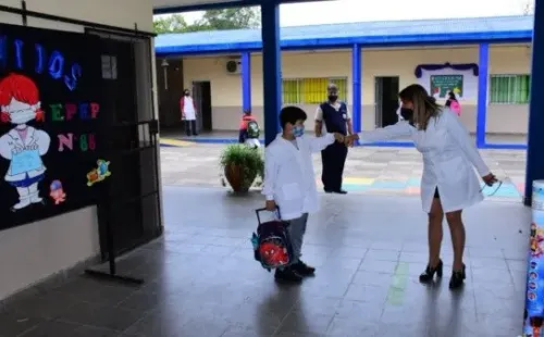 Clases presenciales en provincia de Buenos Aires. Fuente: (Getty images)