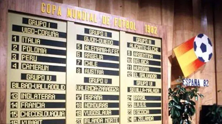 La historia del sorteo mundialista más bochornoso de todos.