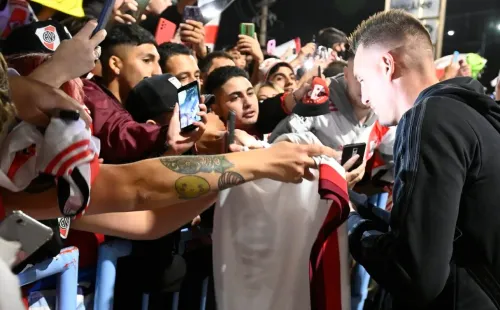 Twitter: @Riverplate