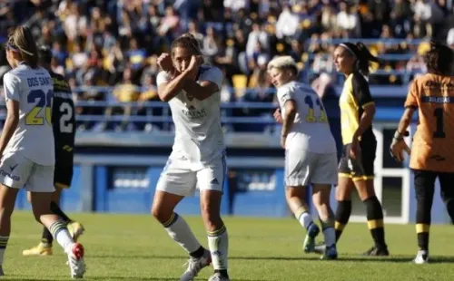 Andrea Ojeda metió un hattrick en la victoria ante Comu. (@10_xeneizes)