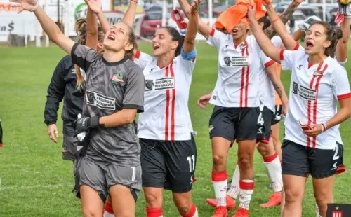 Estudiantes venció a Independiente y pide pista. (Foto: Prensa Estudiantes)