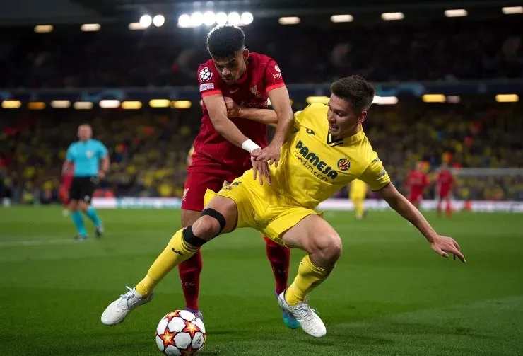 Foyth y Luis Díaz se sacaron chispas y enloquecieron las redes.