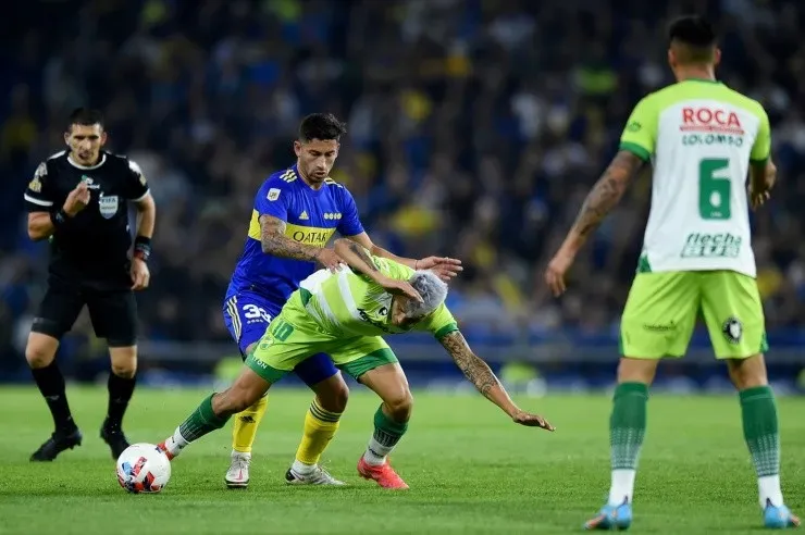 Alan Varela, el volante central de Boca.